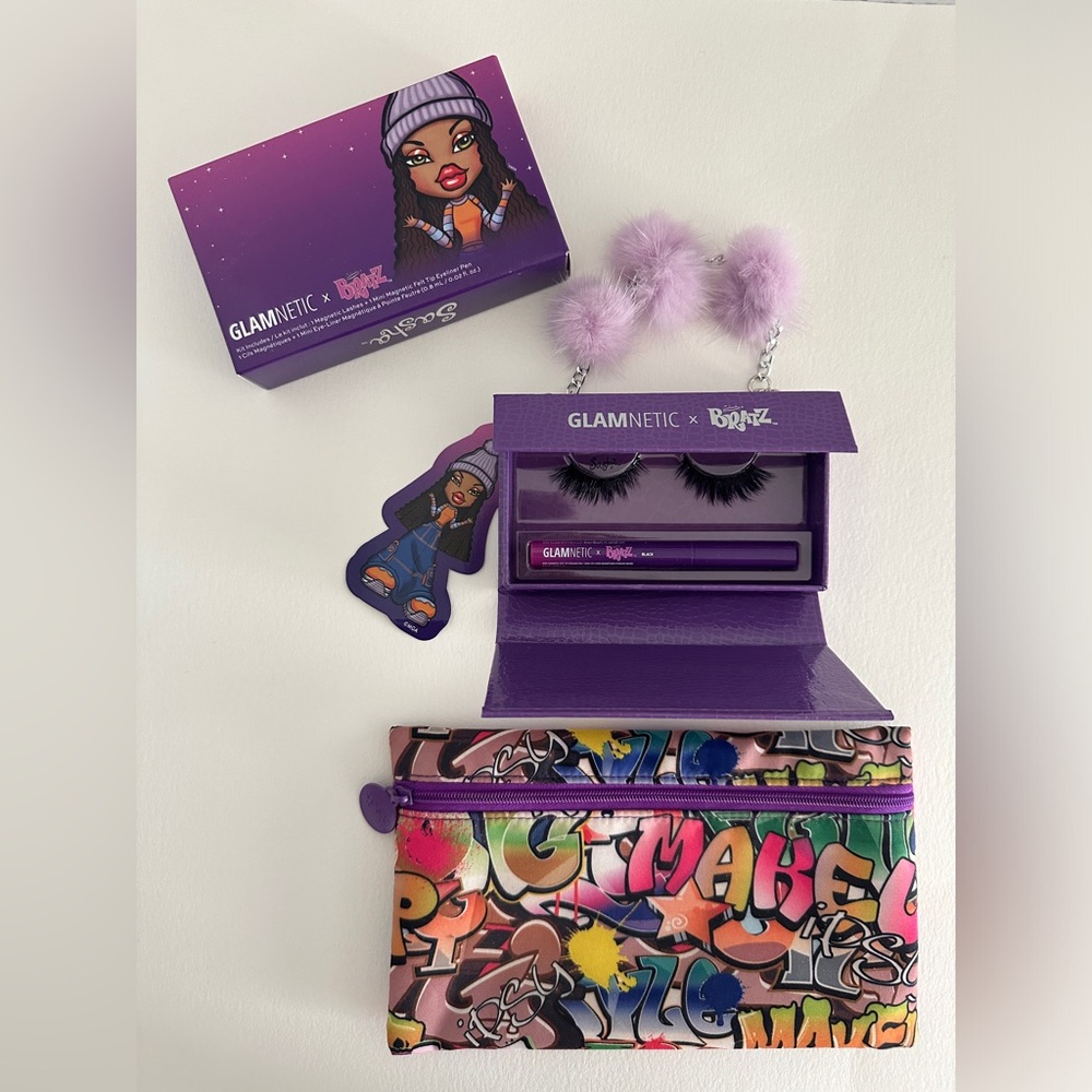 Glamnetic lashes: “Bratz” Sasha & Ipsy makeup bag set